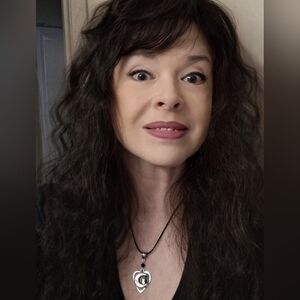 Gypsy Rebel "Emerald" Brown Wig, NIP